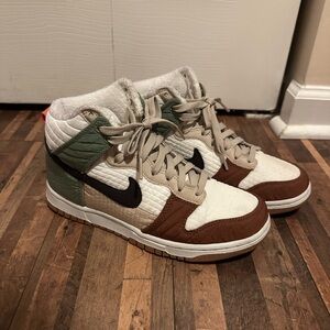 Wmns Nike Dunk High LX Next Nature 'Toasty'